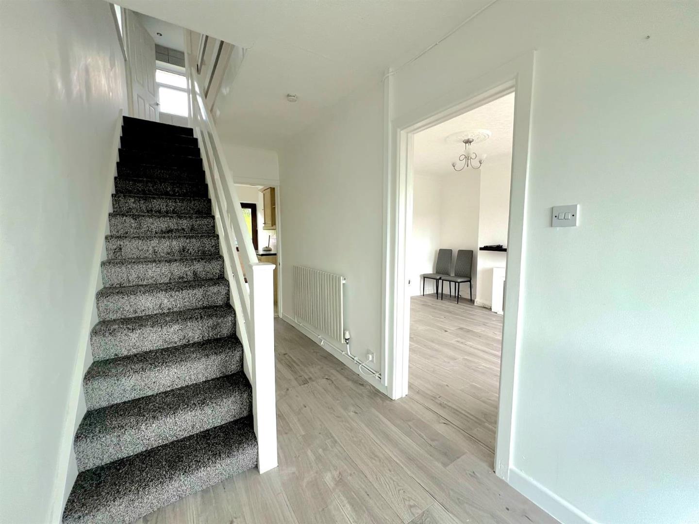 Brynmead Close, Sketty, Swansea, SA2 9EY